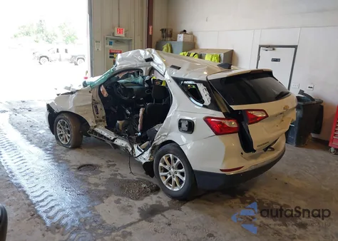 2018 Chevrolet Equinox Lt z USA, uszkodzony, nr VIN 2GNAXSEV1J6346395